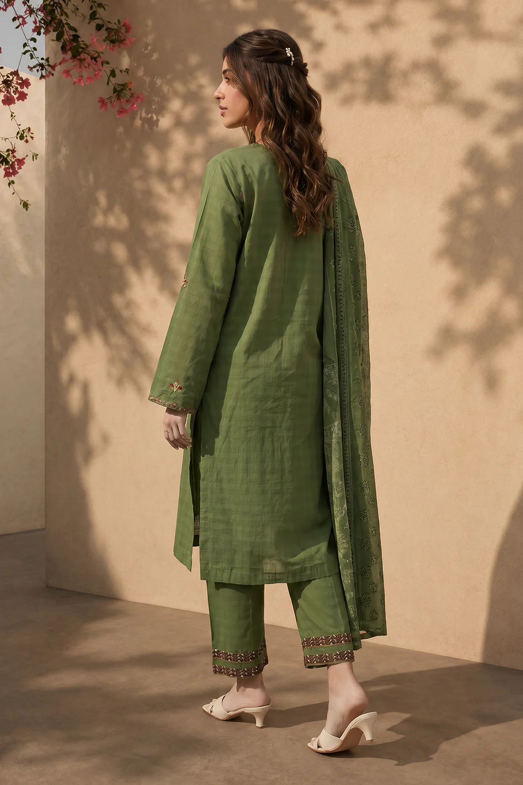 Embroidered Kurta Shawl Trouser - 2532 - Image 6