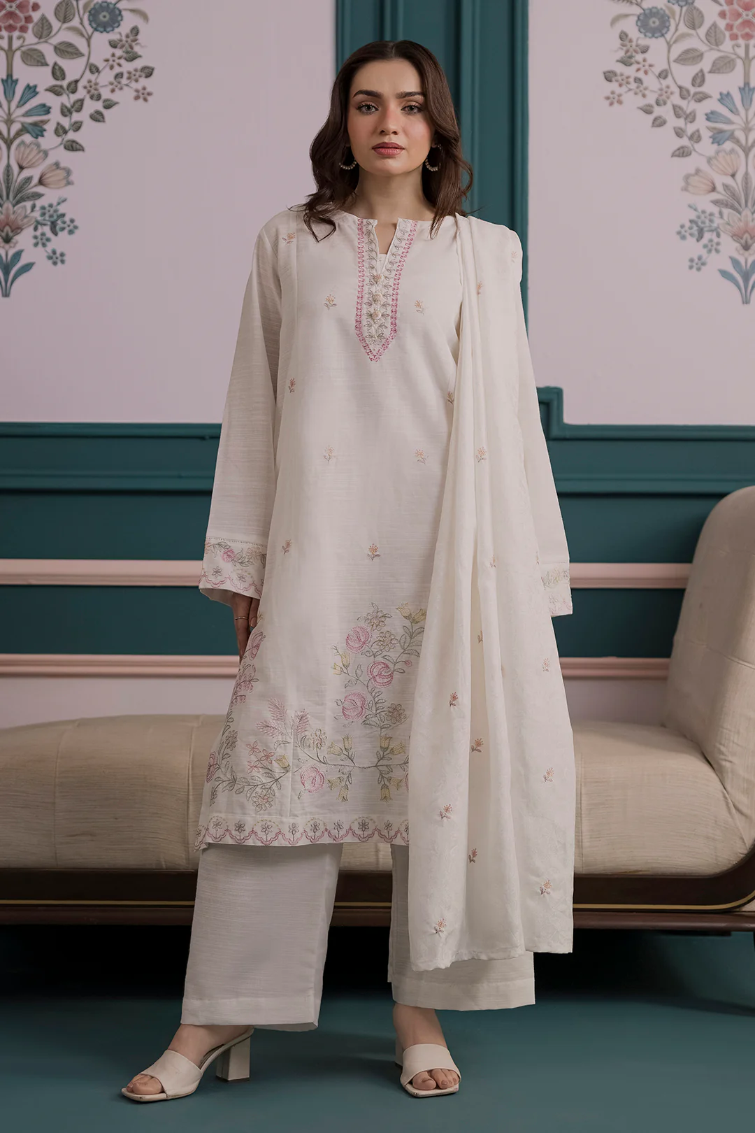 Embroidered Kurta Shawl Trouser - 2555 - Image 3