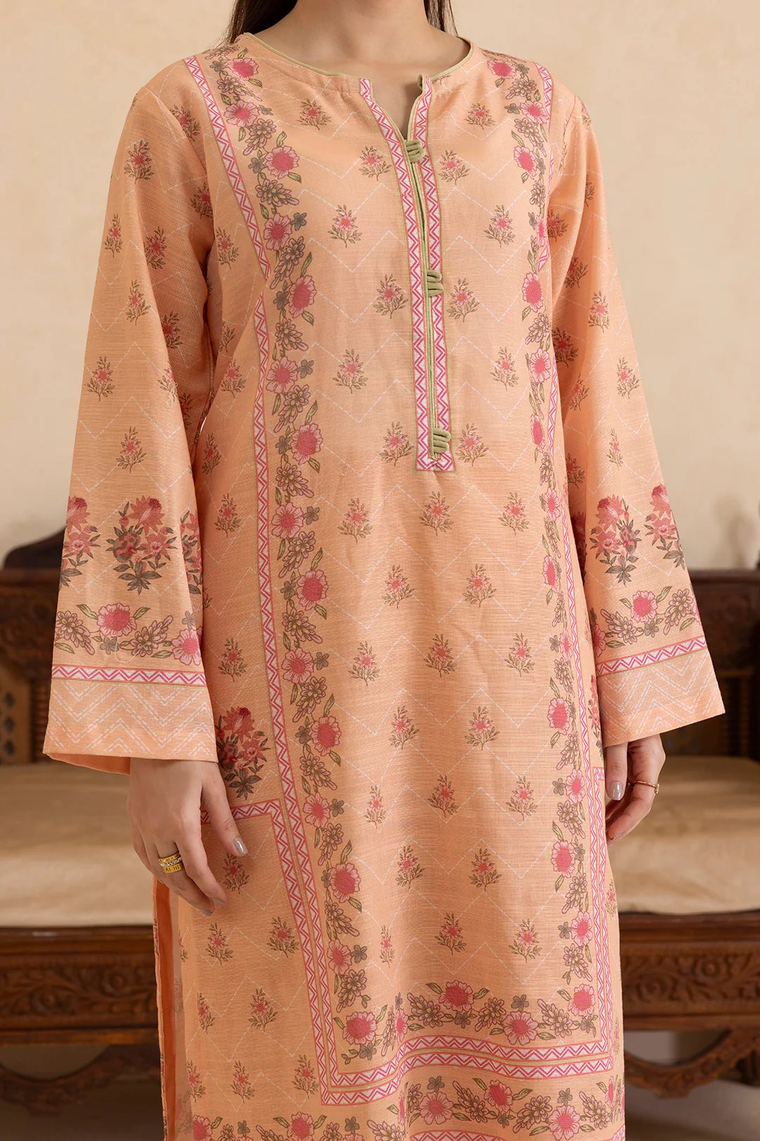 Kurta Shawl Trouser - 2784 - Image 4
