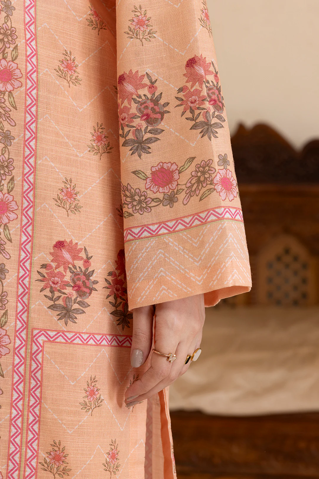 Kurta Shawl Trouser - 2784 - Image 5