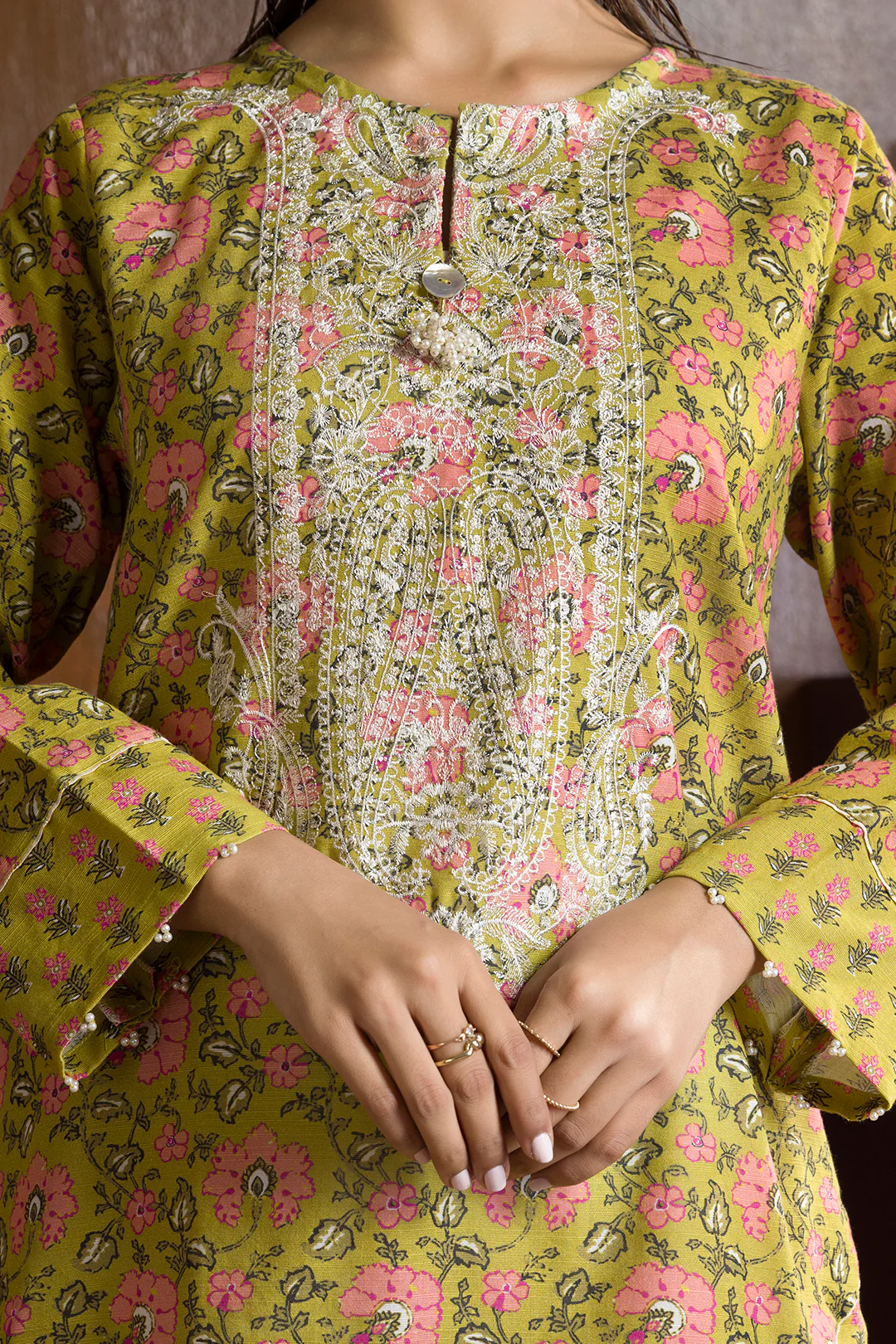 Embroidered Kurta Shawl - 3036 - Image 11