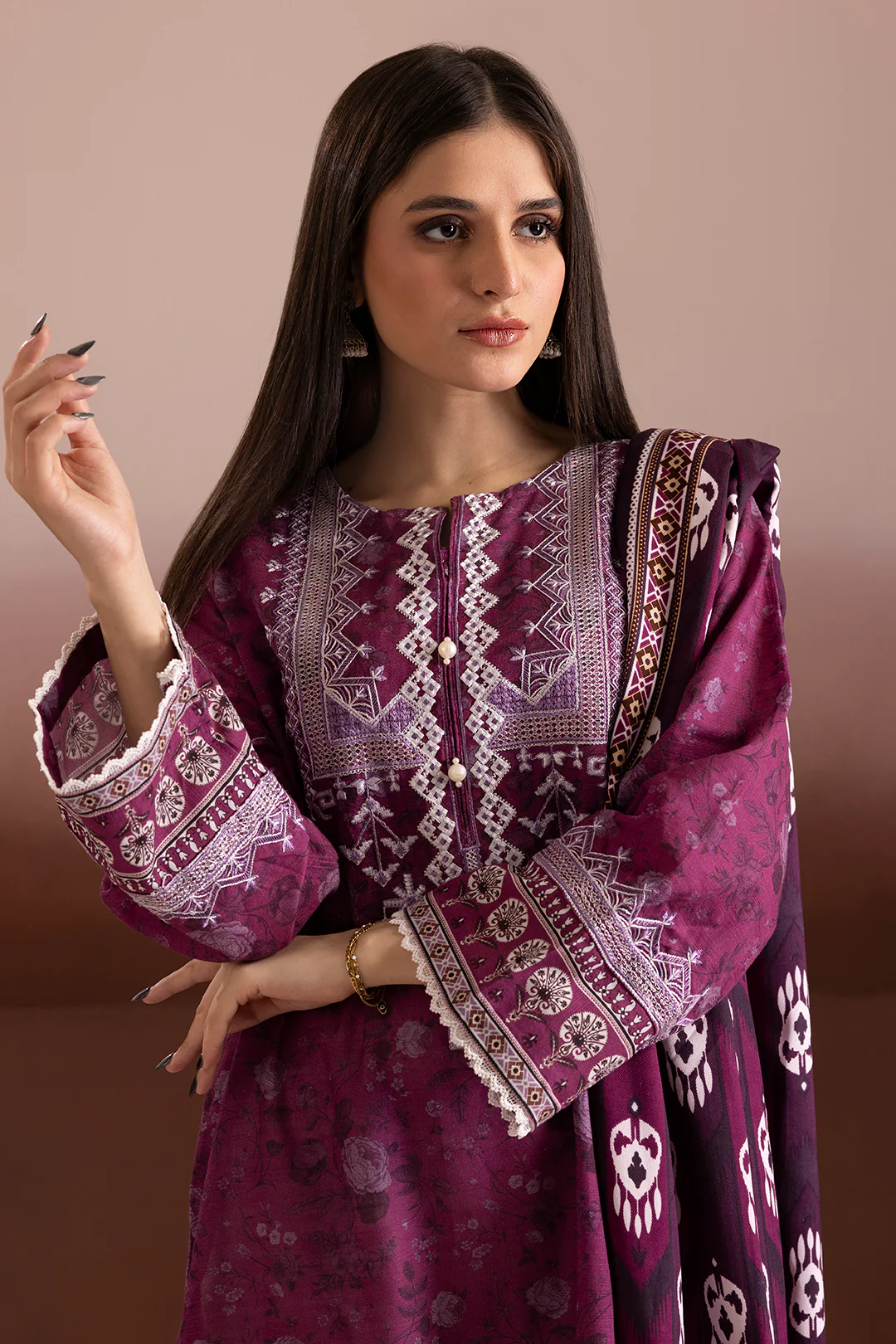 Embroidered Kurta Shawl - 3145 - Image 4