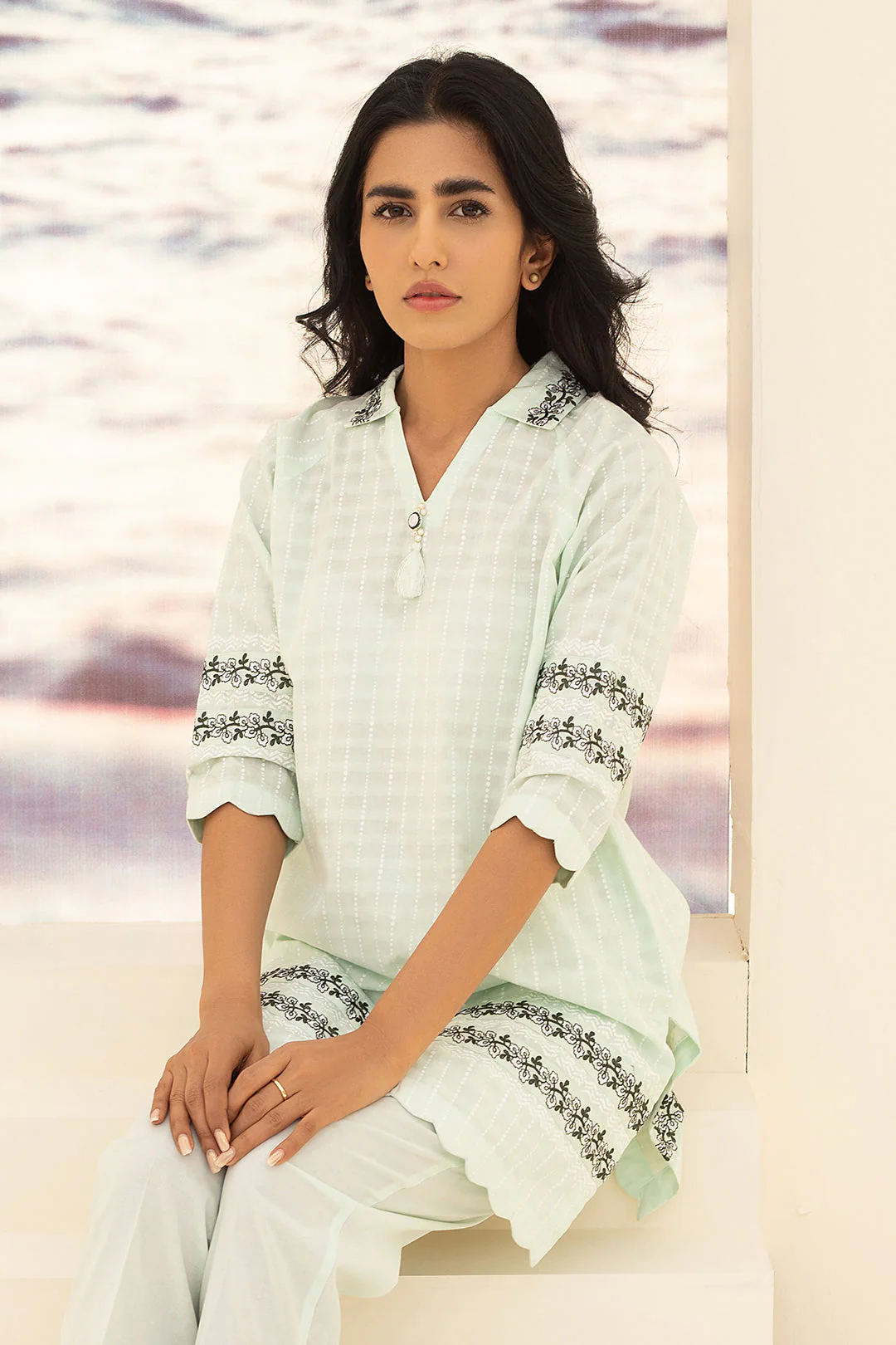 Embroidered Kurta Trouser - 0440 - Image 6