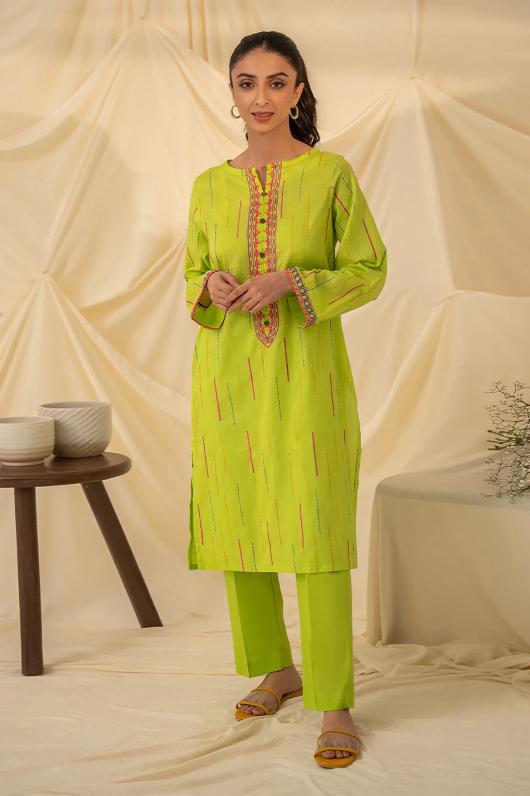 Embroidered Kurta Trouser - 1123 - Image 2