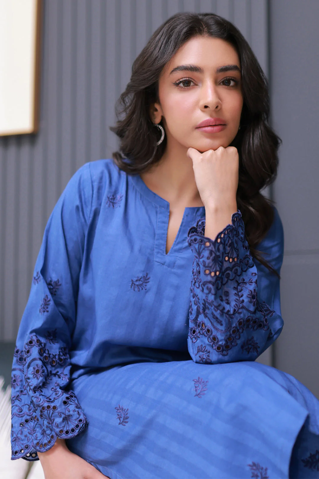Embroidered Kurta Trouser - 1220 - Image 6