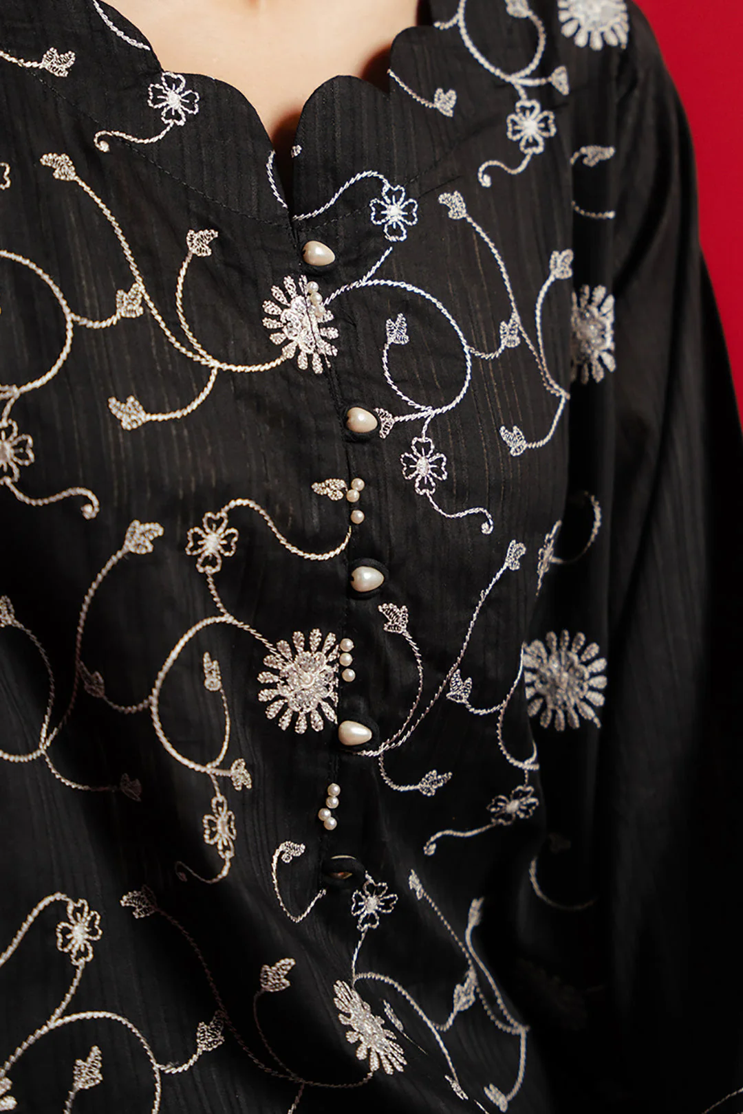 Embroidered Kurta Trouser - 1223 - Image 4