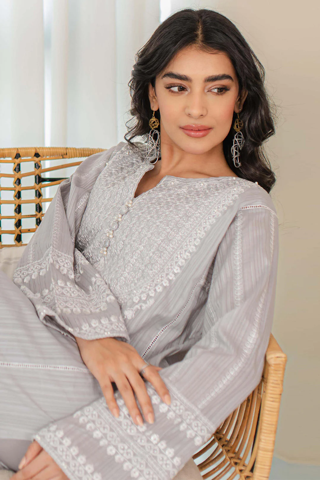 Embroidered Kurta Trouser - 1227 - Image 6
