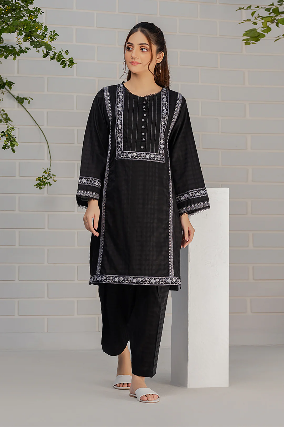 Embroidered Kurta Trouser - 1240 - Image 2