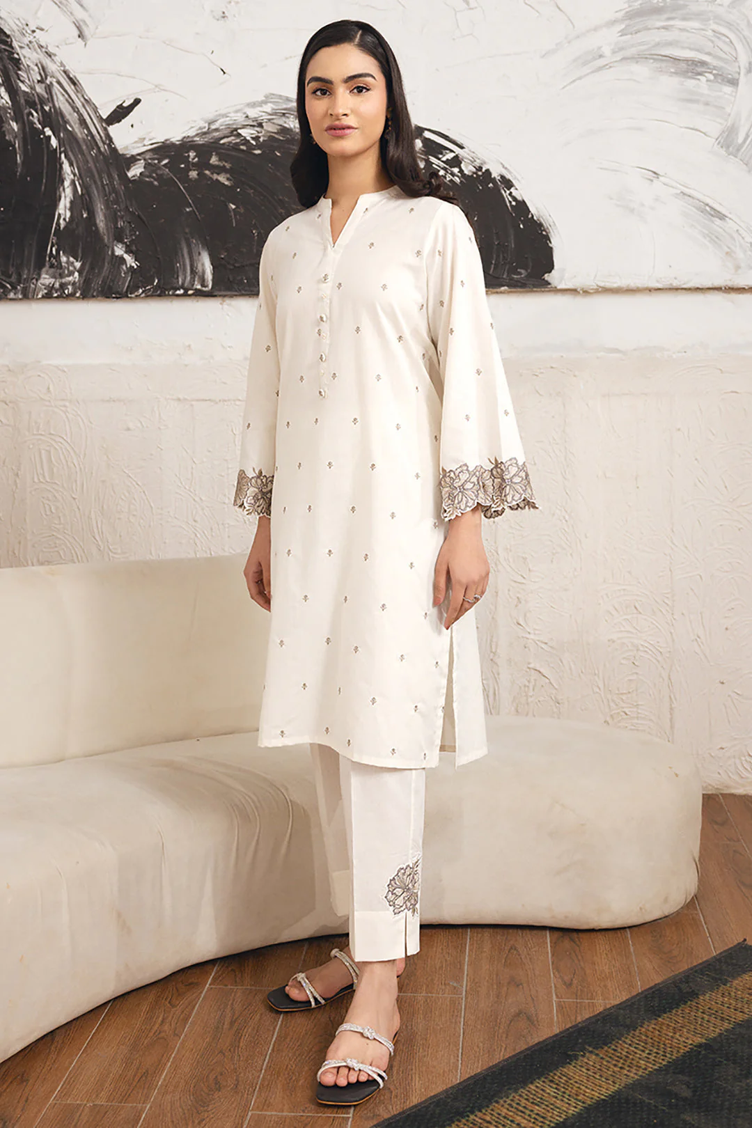 Embroidered Kurta Trouser - 1271 - Image 4