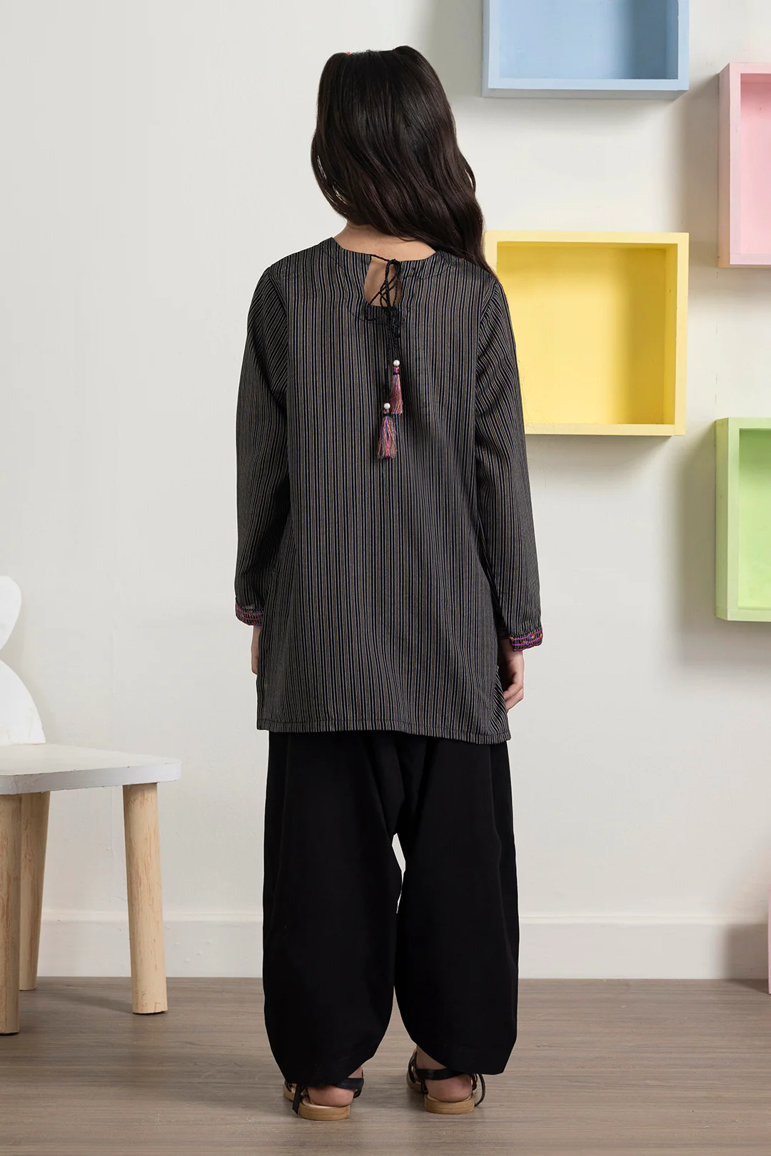 Embroidered Kurta Trouser - 2406 - Image 8