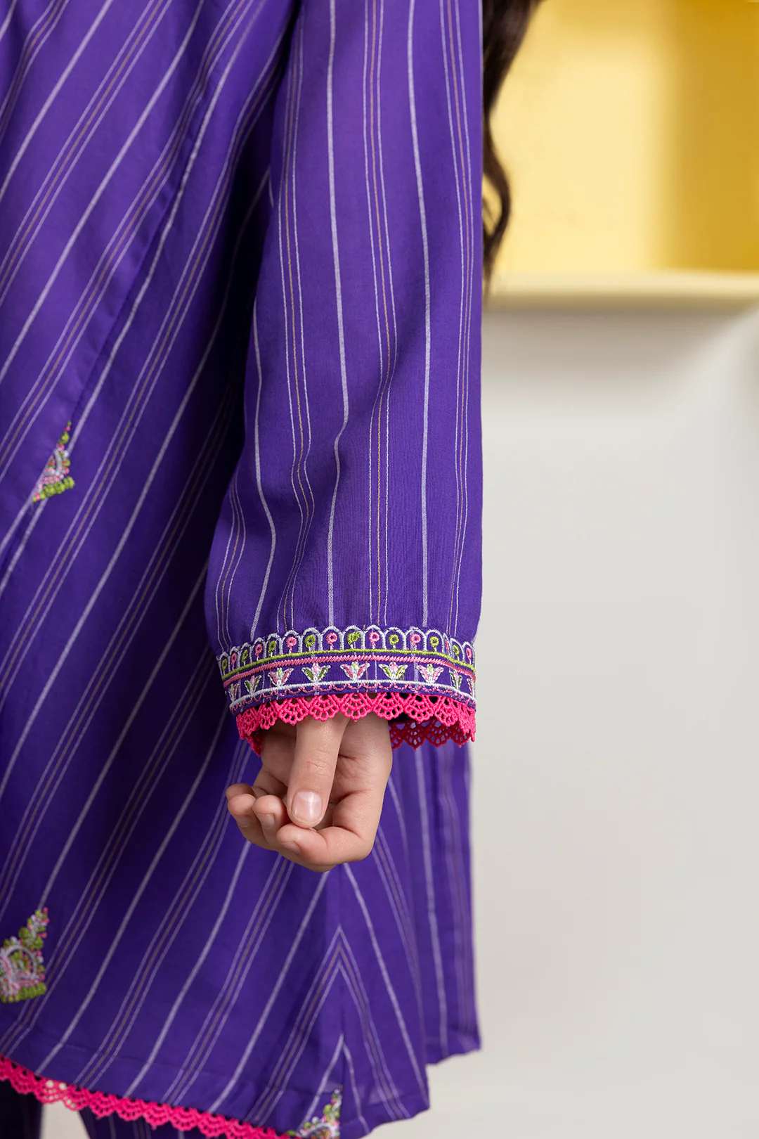 Embroidered Kurta Trouser - 2407 - Image 7