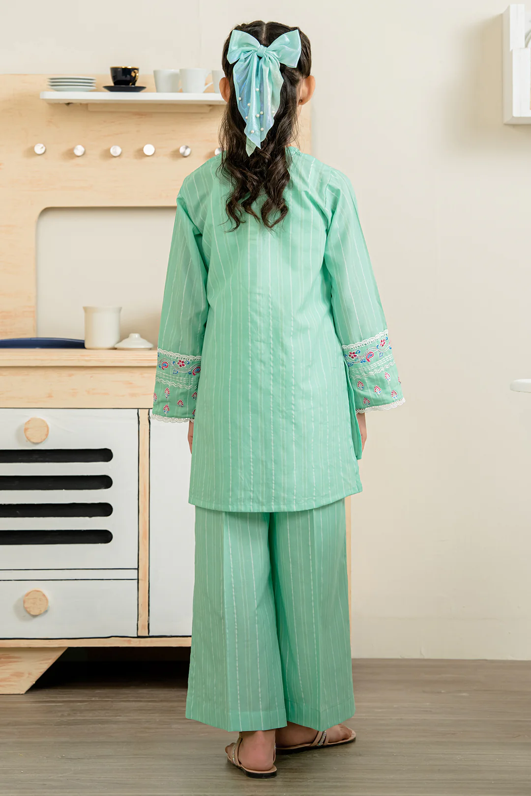 Embroidered Kurta Trouser - 2190 - Image 7