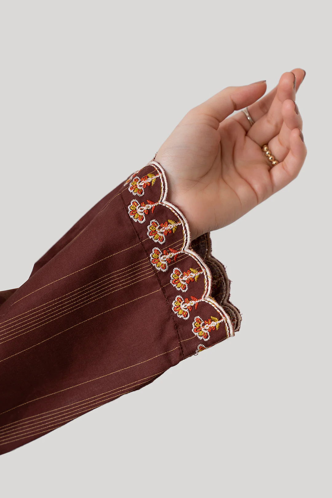 Embroidered Kurta Trouser - 3215 - Image 4