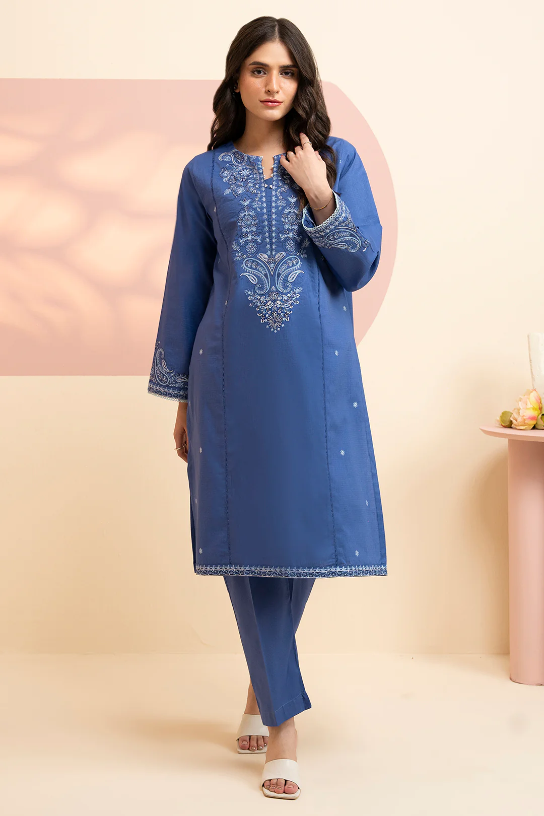 Embroidered Kurta Trouser - 3216 - Image 3