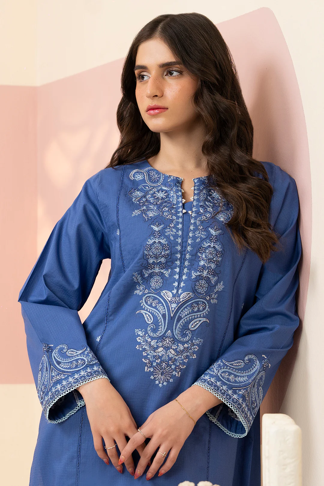Embroidered Kurta Trouser - 3216 - Image 8