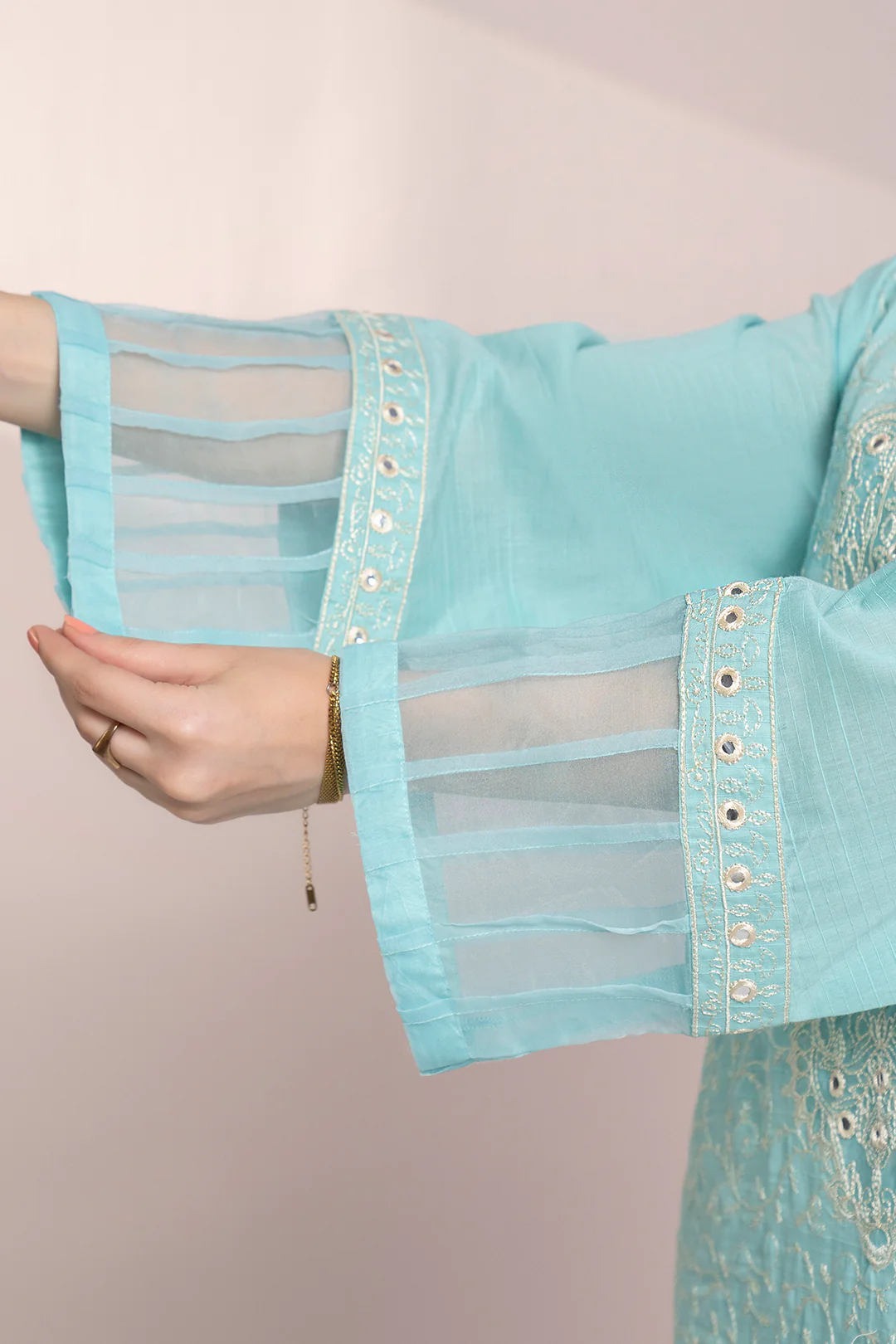 Embroidered Kurta Trouser - 3329 - Image 6