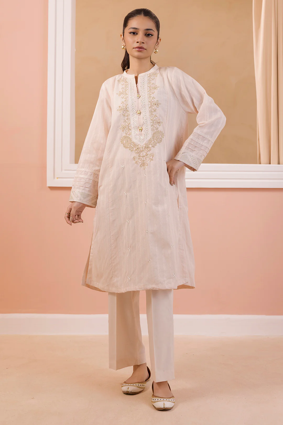 Embroidered Kurta Trouser - 0886
