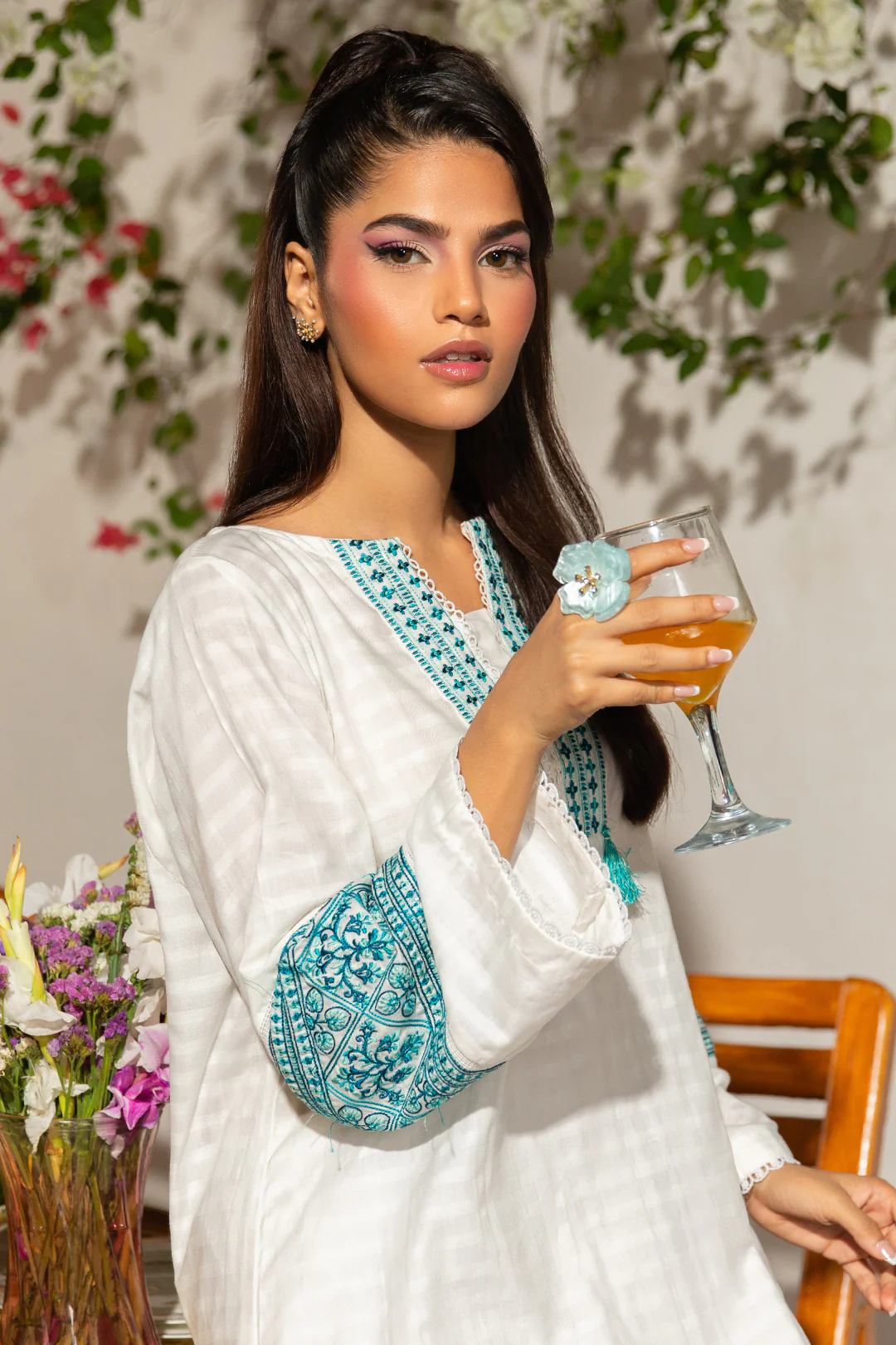 Embroidered Kurta Trouser - 1238 - Image 5