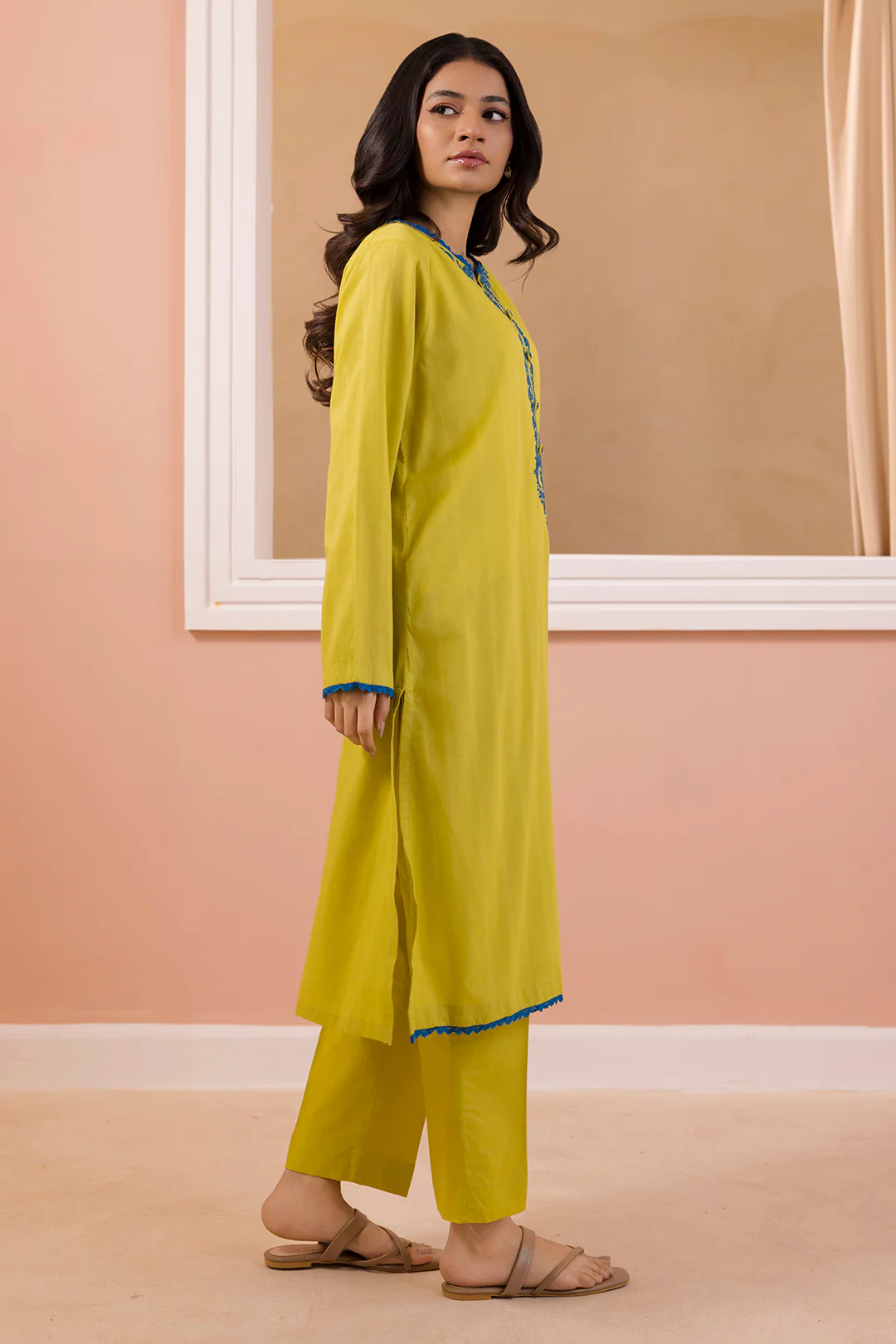 Embroidered Kurta Trouser - 1911 - Image 5