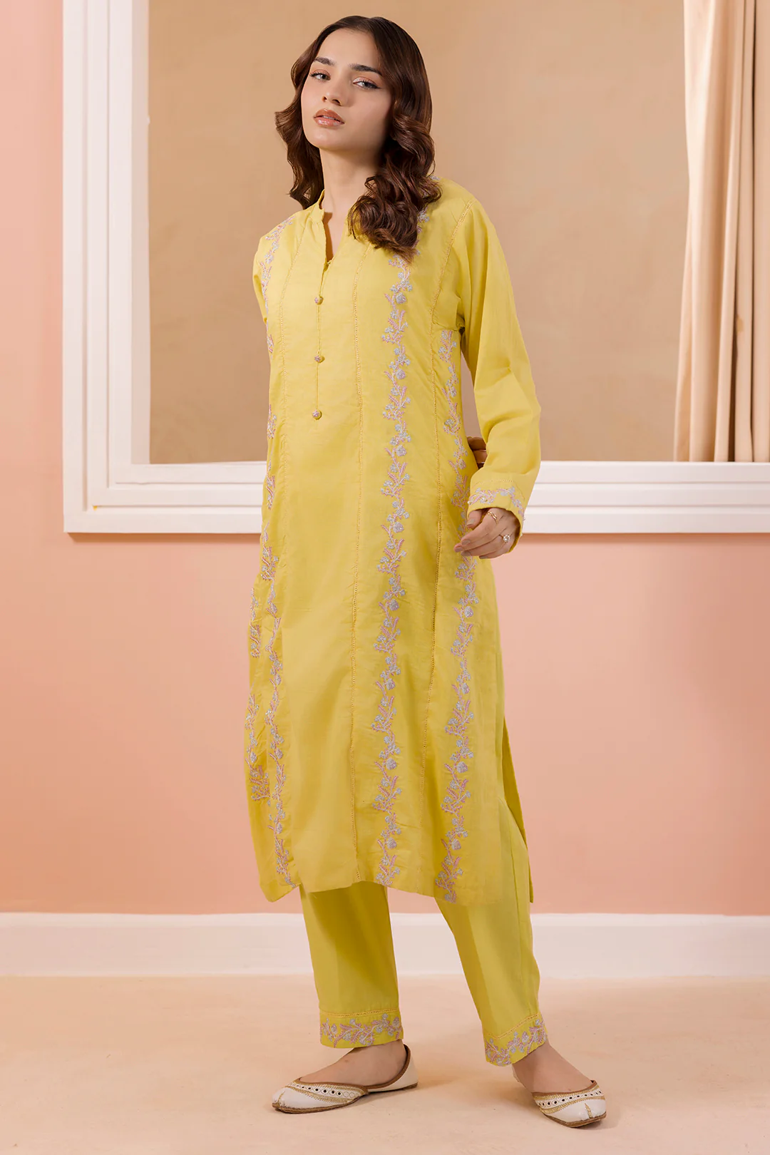 Embroidered Kurta Trouser - 1979 - Image 3
