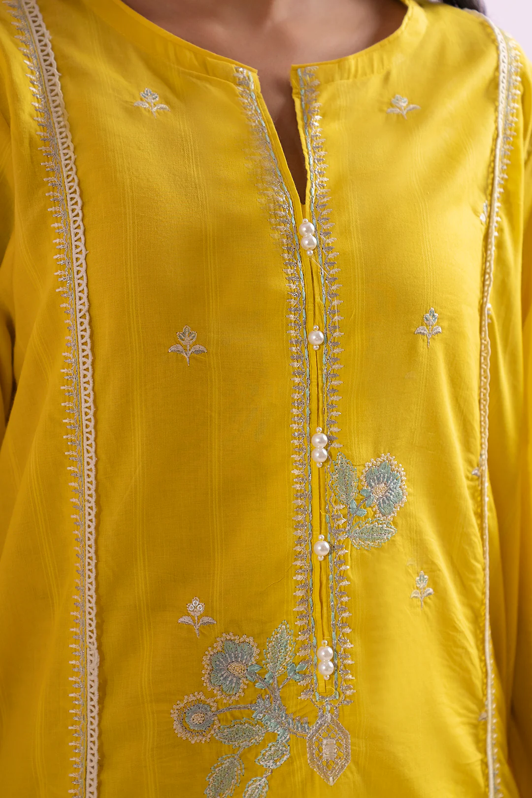 Embroidered Kurta Trouser - 2092 - Image 6