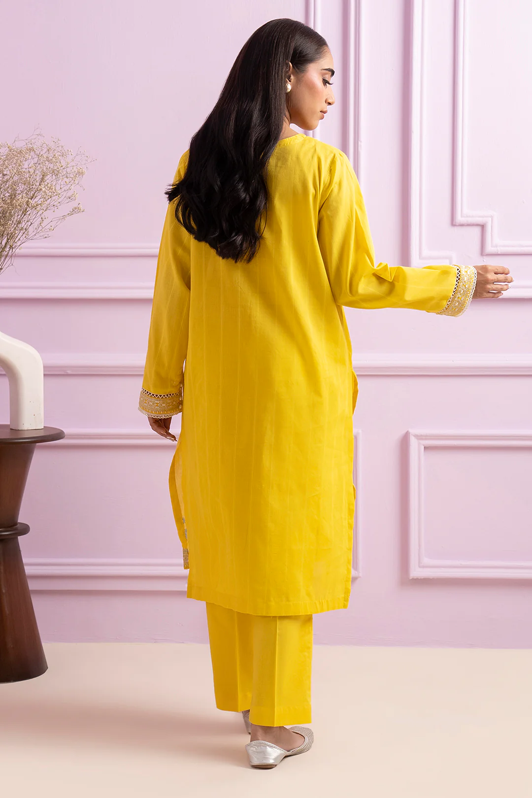 Embroidered Kurta Trouser - 2092 - Image 8