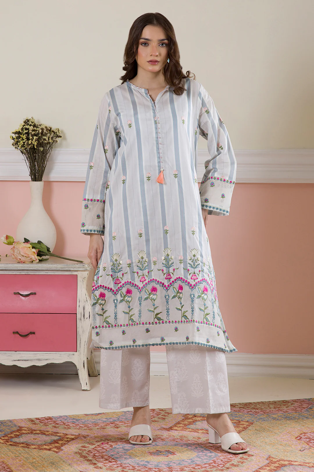 Embroidered Kurta Trouser - 2125 - Image 3