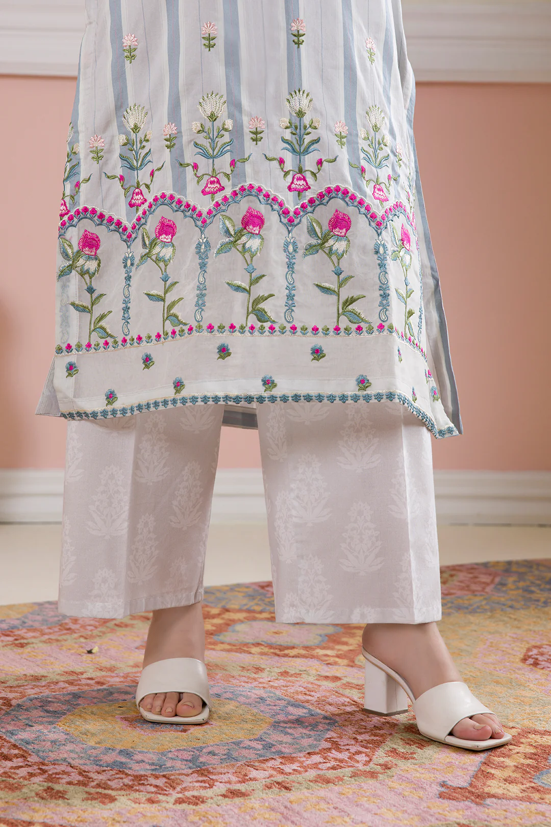 Embroidered Kurta Trouser - 2125 - Image 6
