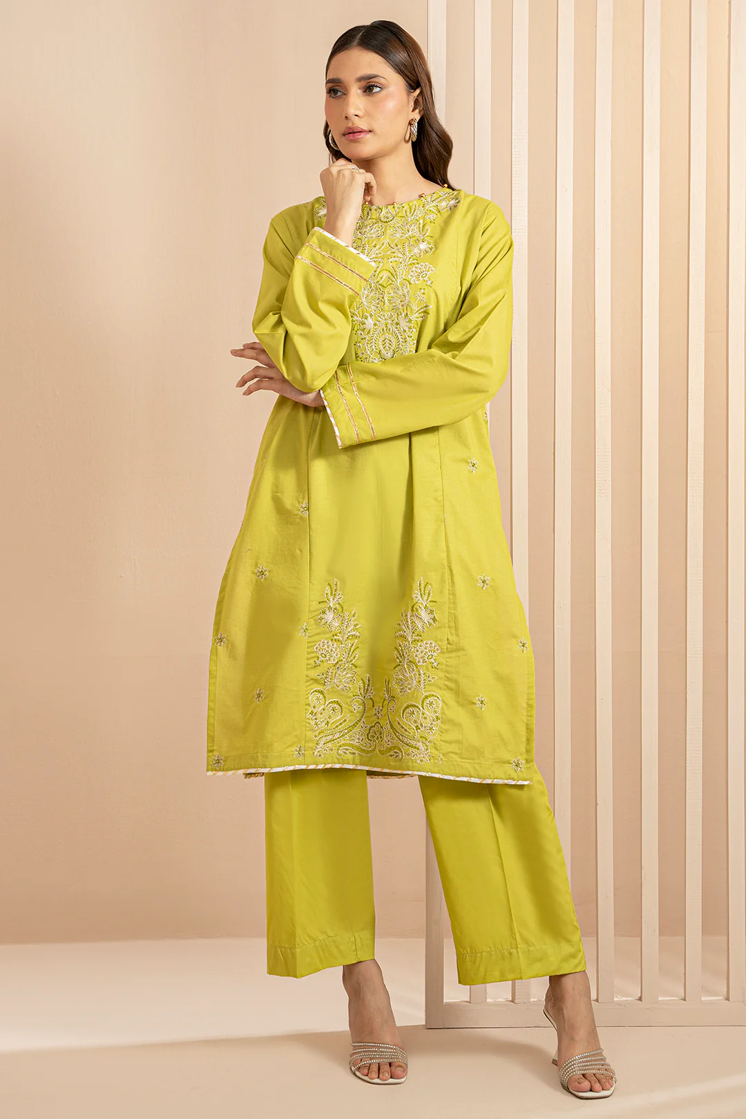 Embroidered Kurta Trouser - 1446 - Image 3