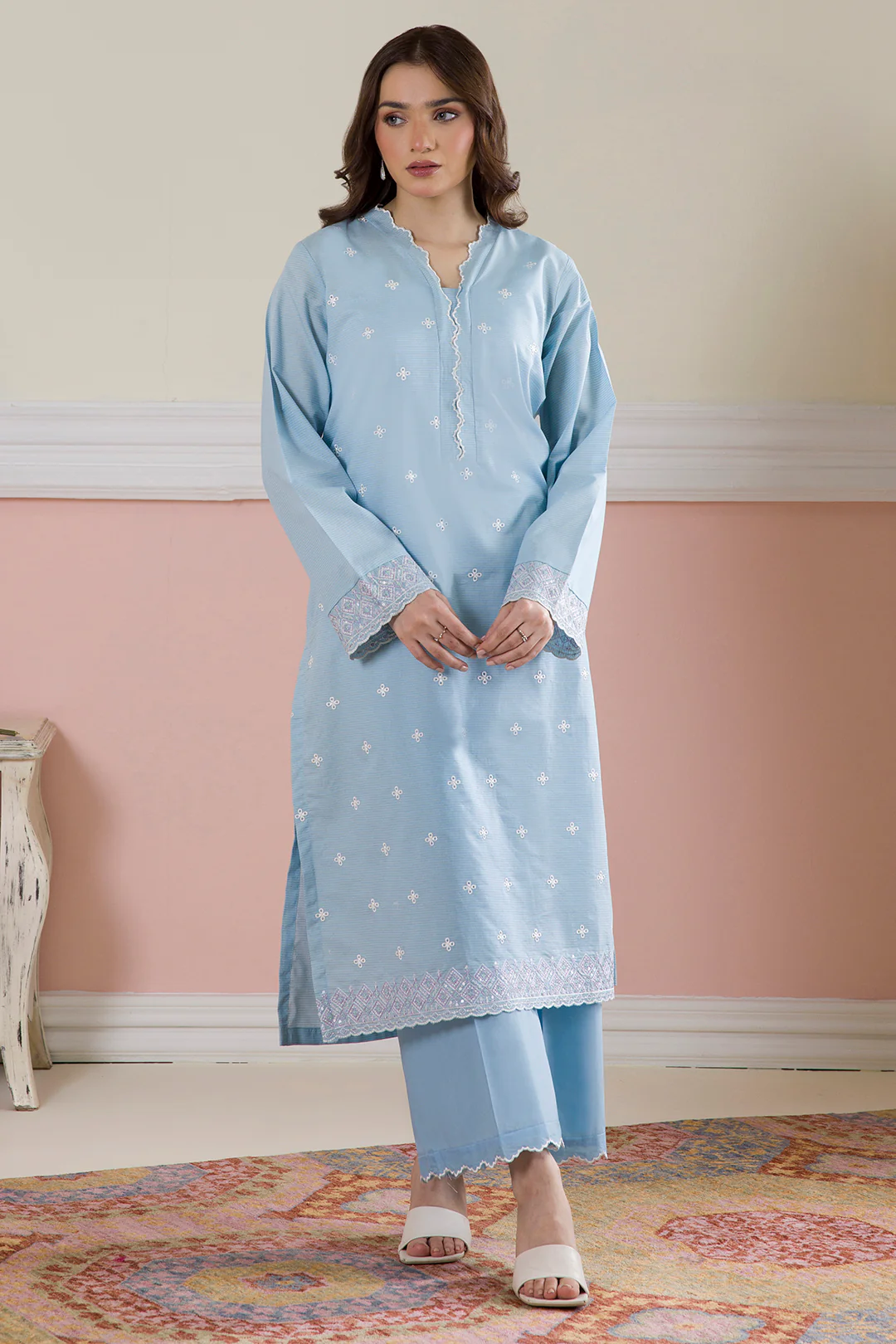Embroidered Kurta Trouser - 1485 - Image 4