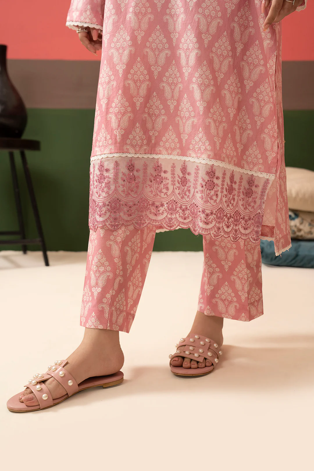 Embroidered Kurta Trouser - 1693 - Image 6