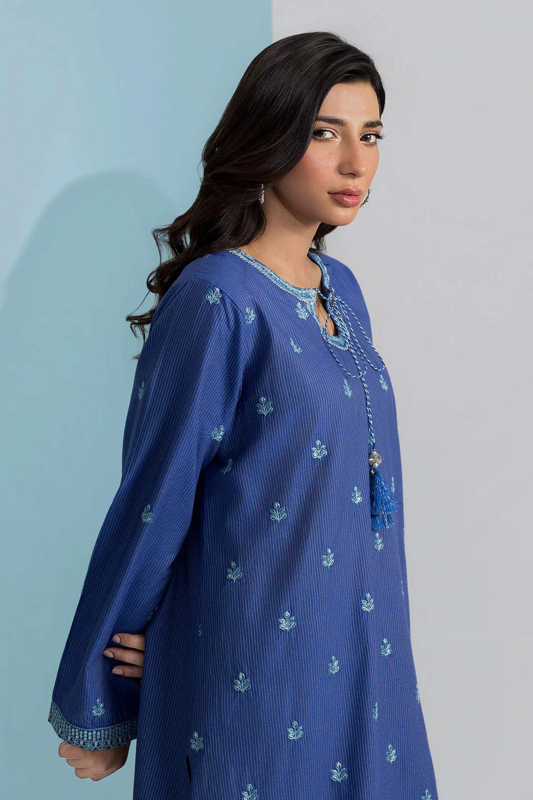 Embroidered Kurta Trouser - 1772 - Image 6