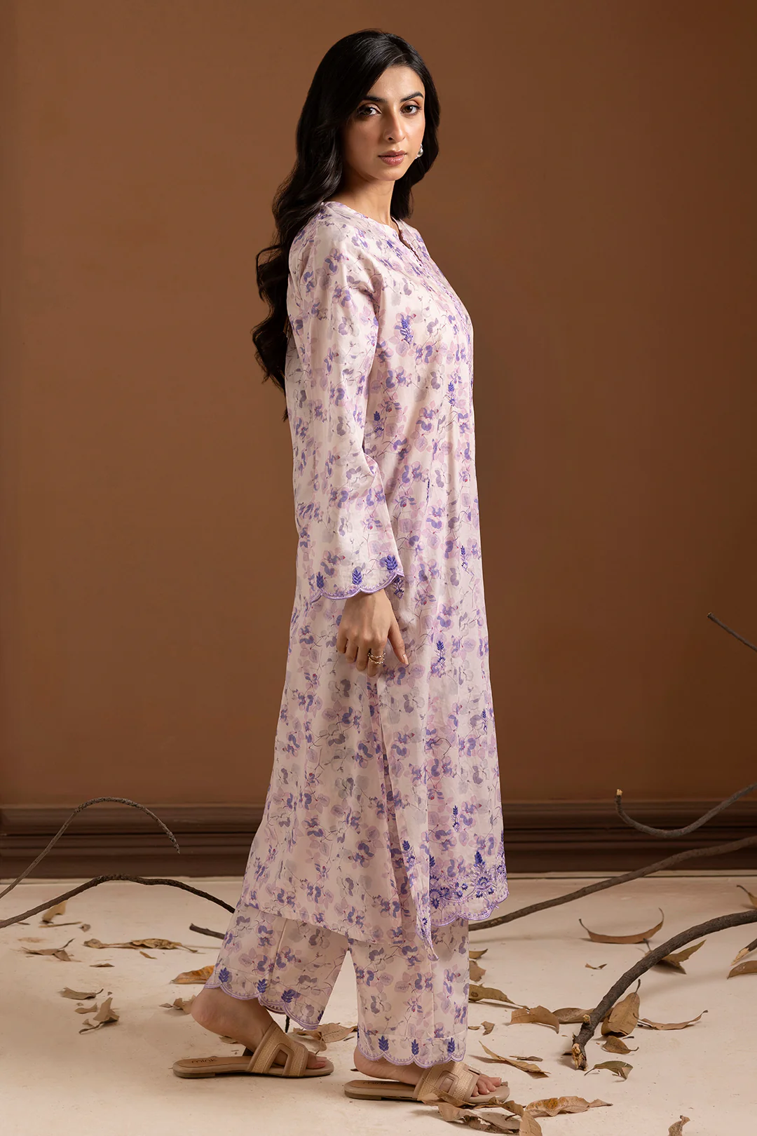 Embroidered Kurta Trouser - 1773 - Image 8