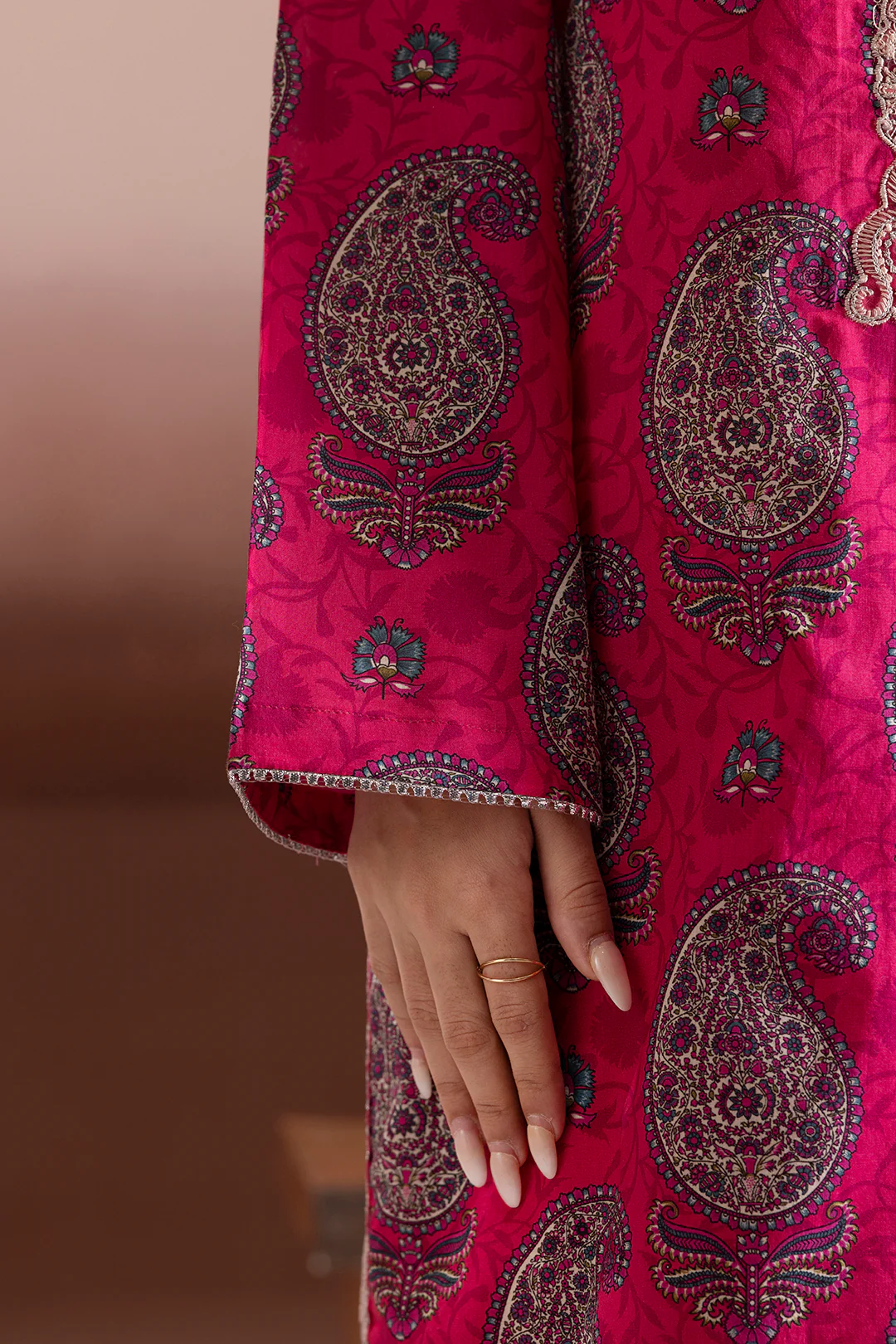 Embroidered Kurta Trouser - 1822 - Image 11