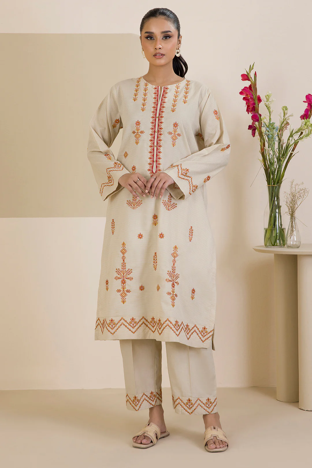 Embroidered Kurta Trouser - 1917 - Image 3