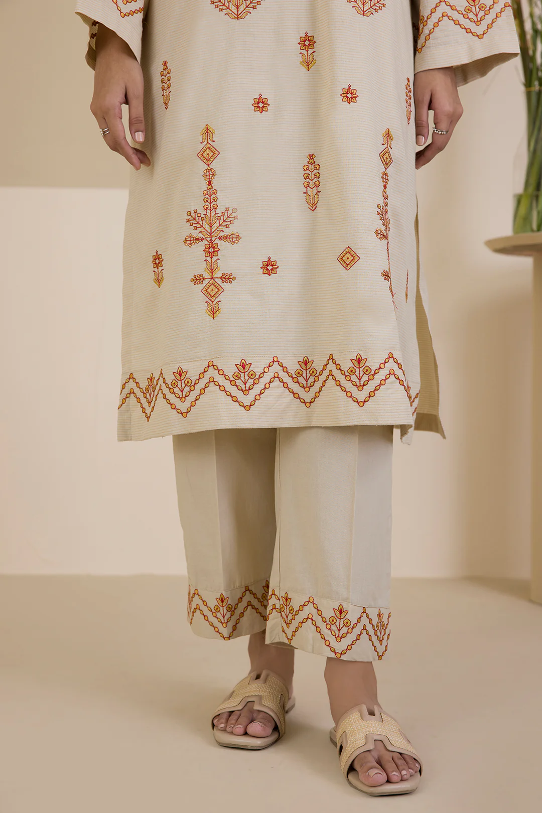 Embroidered Kurta Trouser - 1917 - Image 8