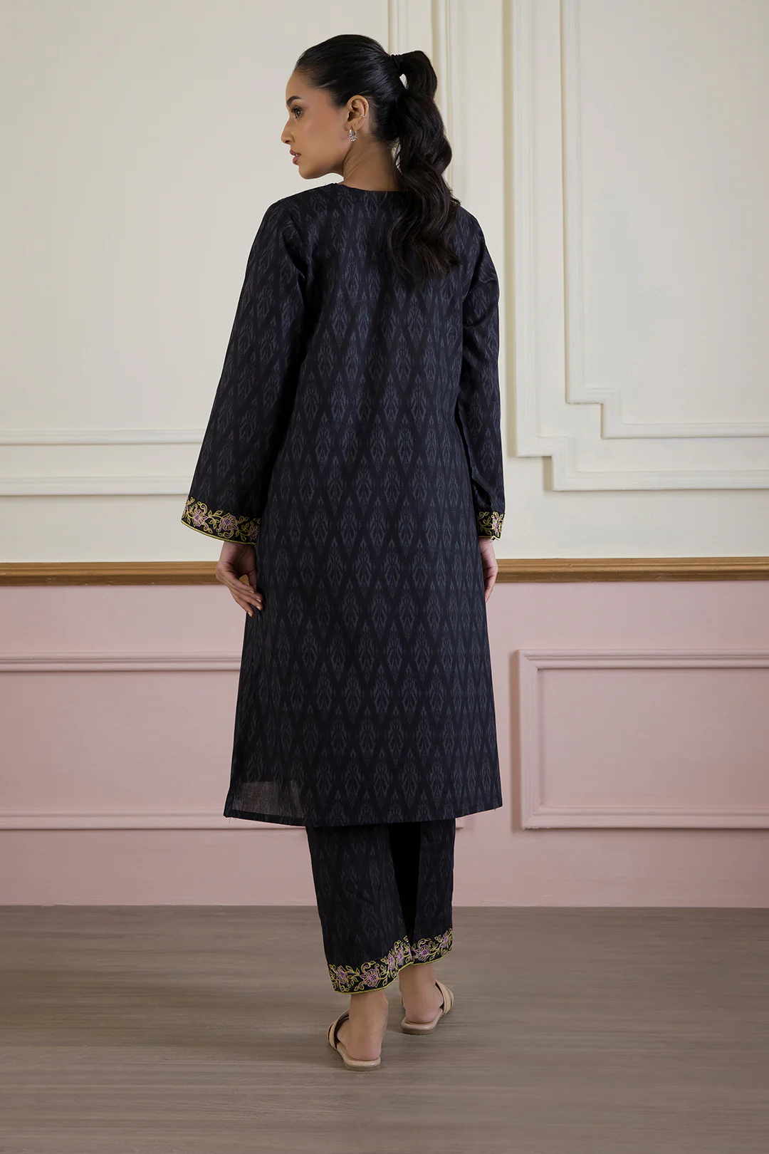 Embroidered Kurta Trouser - 1978 - Image 9
