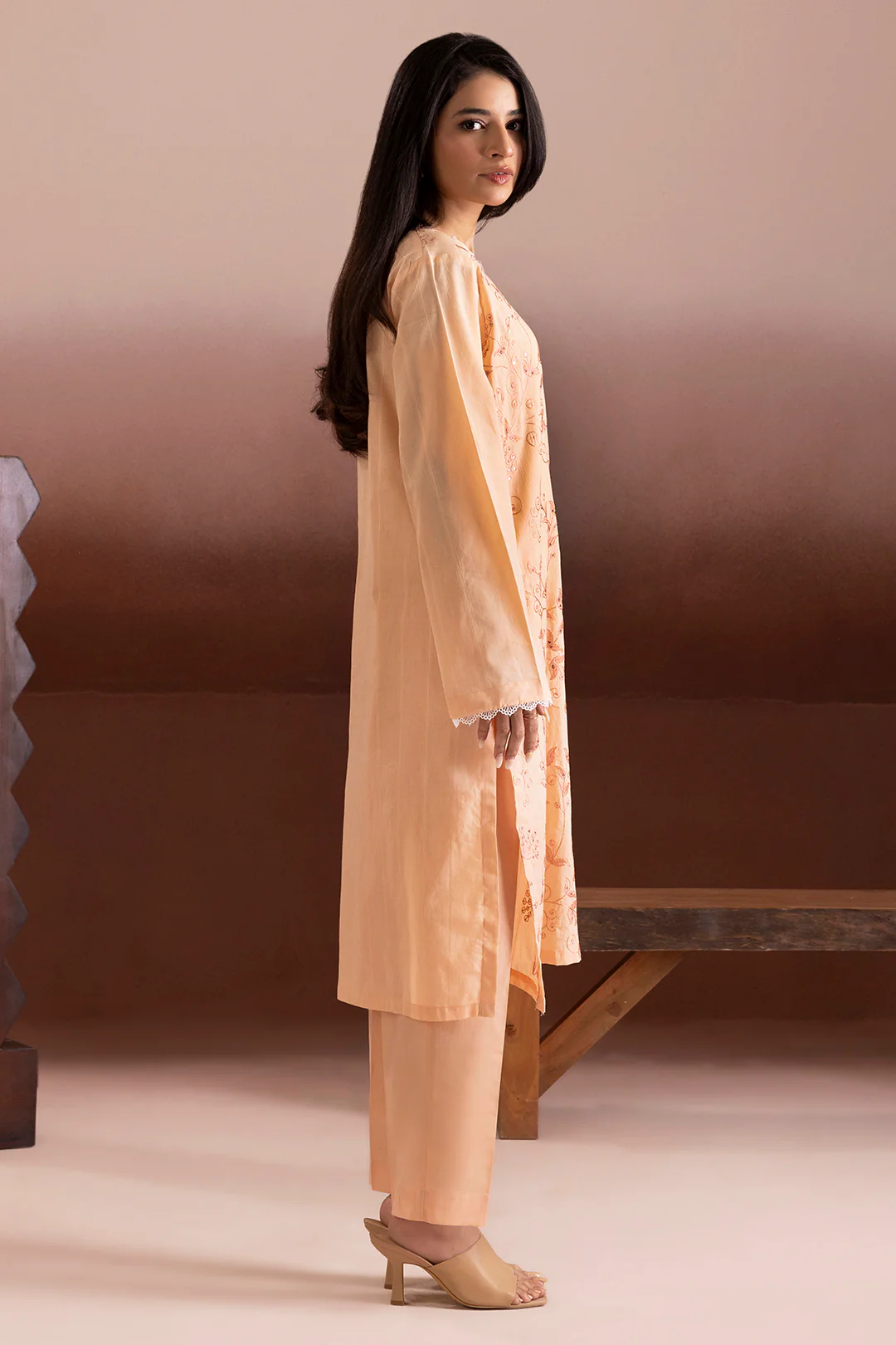 Embroidered Kurta Trouser - 2049 - Image 7