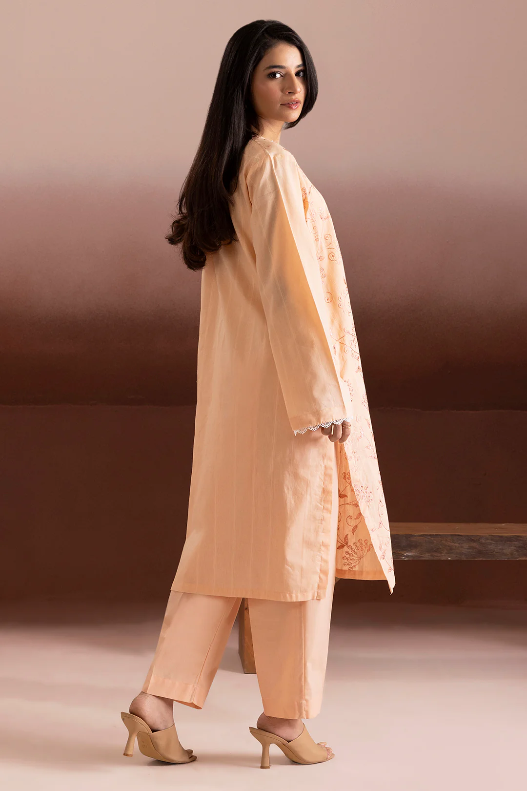 Embroidered Kurta Trouser - 2049 - Image 8