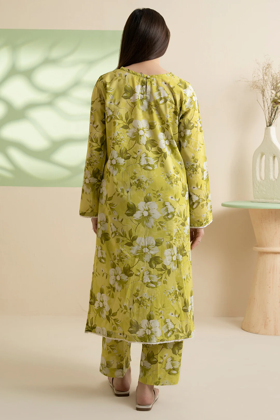 Embroidered Kurta Trouser - 2187 - Image 11