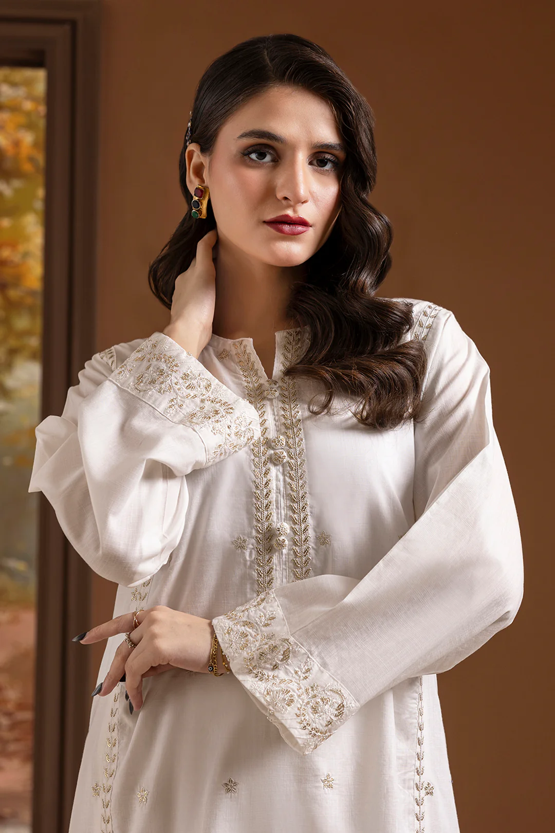 Embroidered Kurta Trouser - 2503 - Image 4