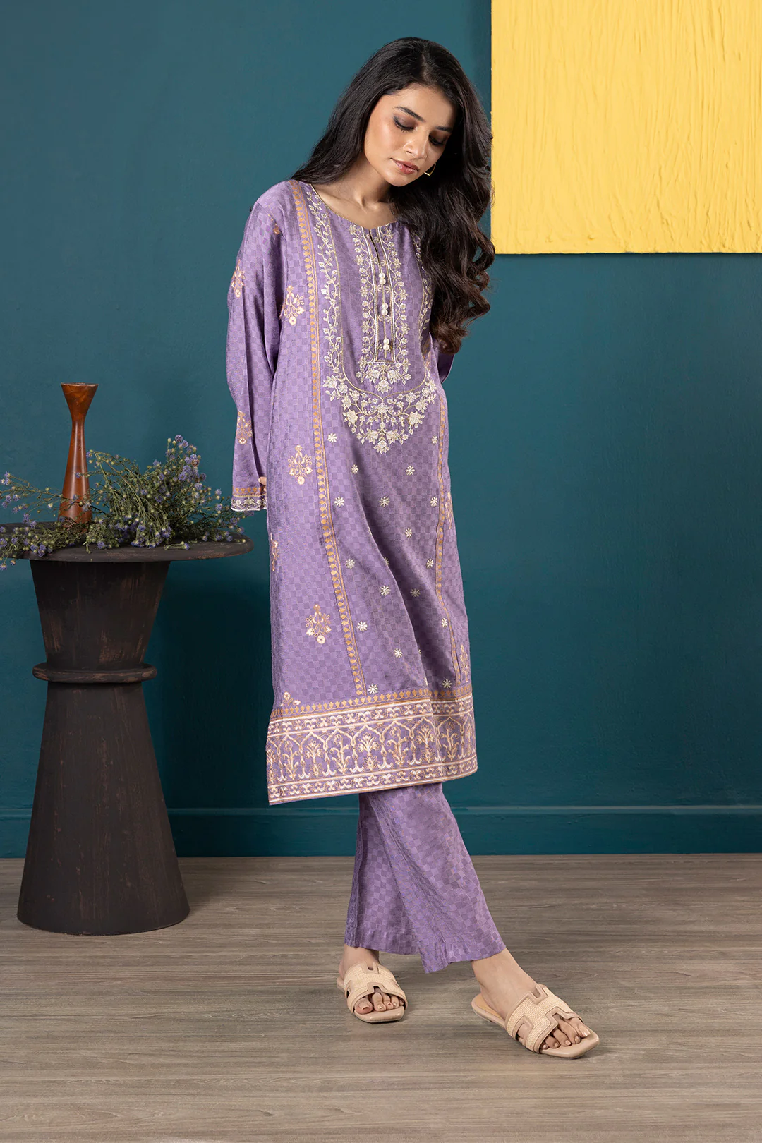 Embroidered Kurta Trouser - 2513 - Image 6