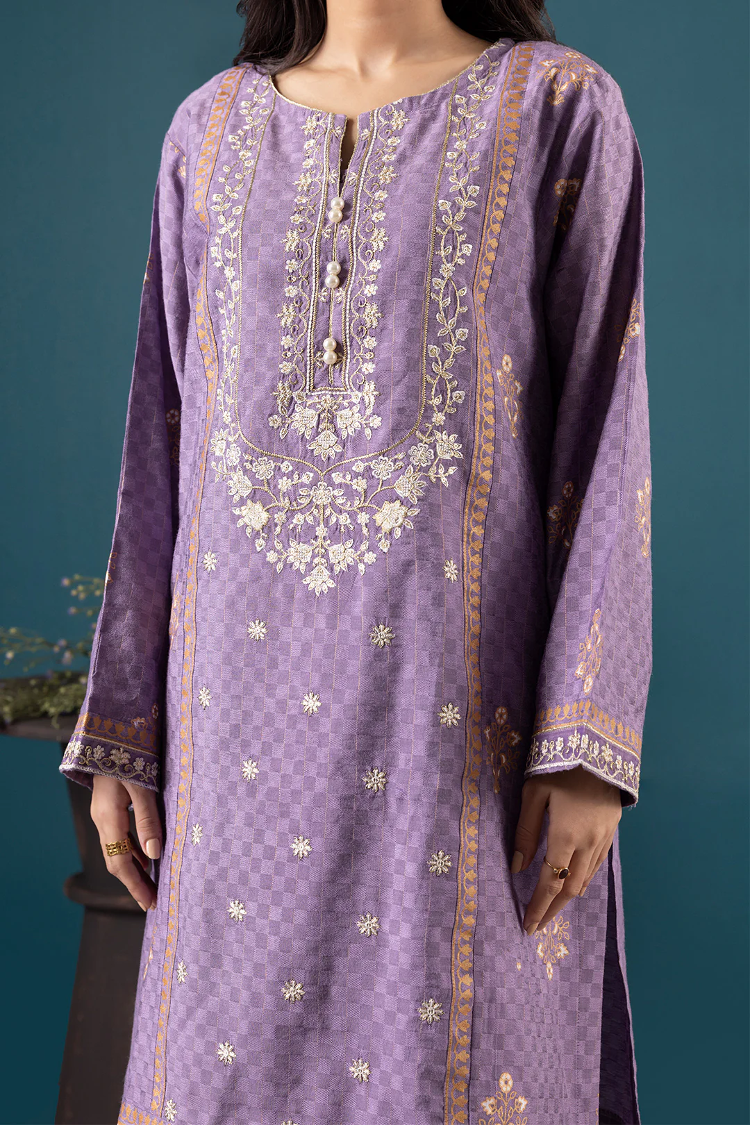 Embroidered Kurta Trouser - 2513 - Image 7