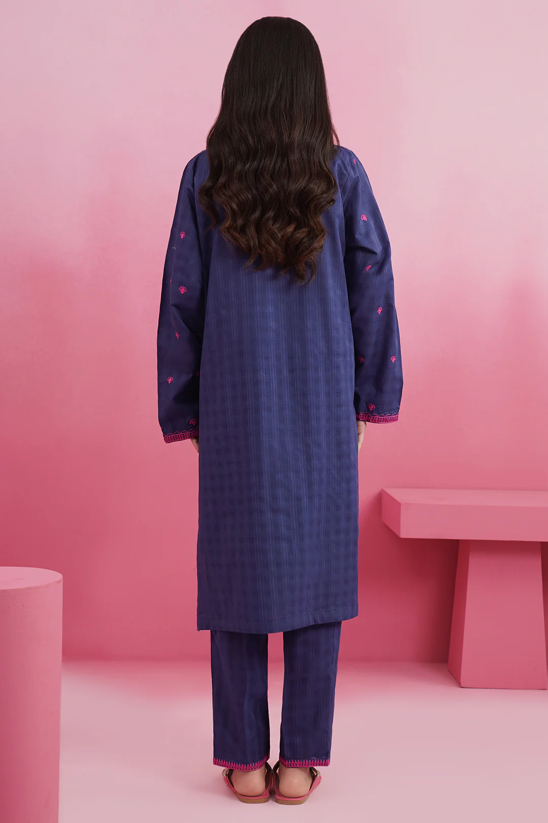 Embroidered Kurta Trouser - 2531 - Image 9