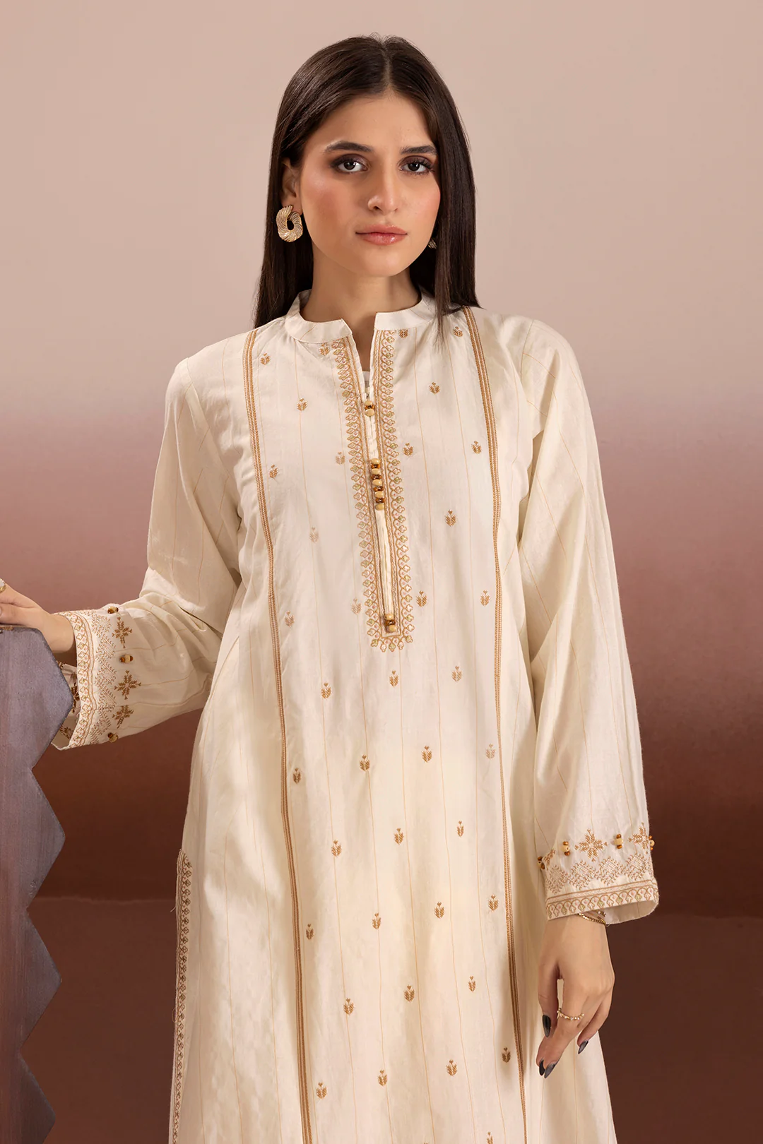 Embroidered Kurta Trouser - 2539 - Image 4