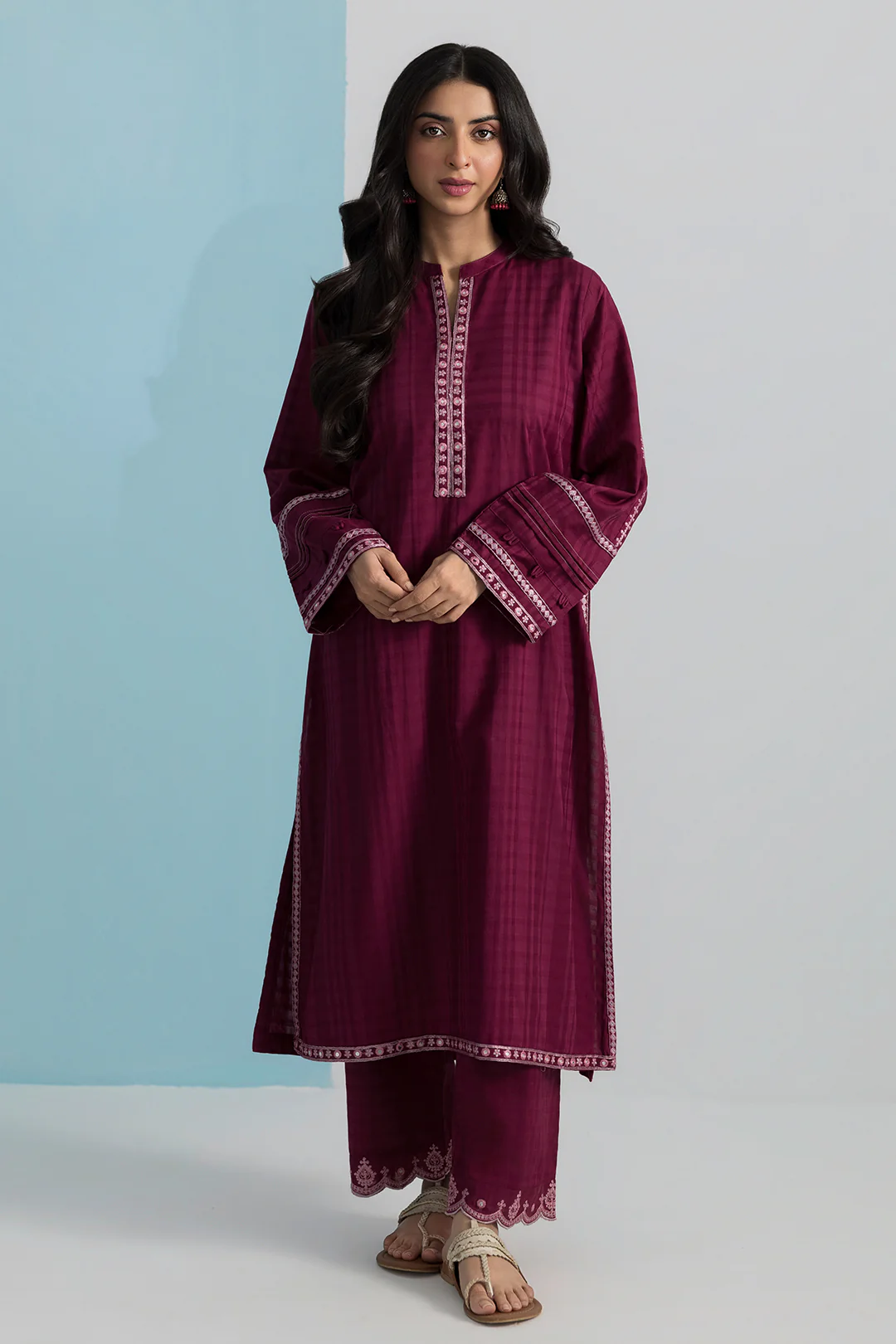 Embroidered Kurta Trouser - 2559