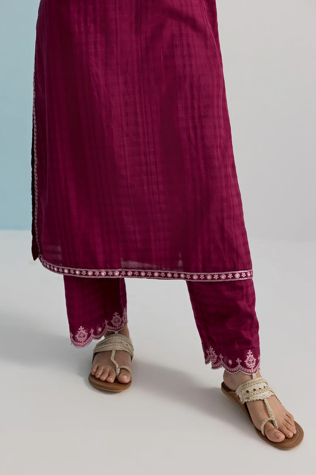 Embroidered Kurta Trouser - 2559 - Image 7