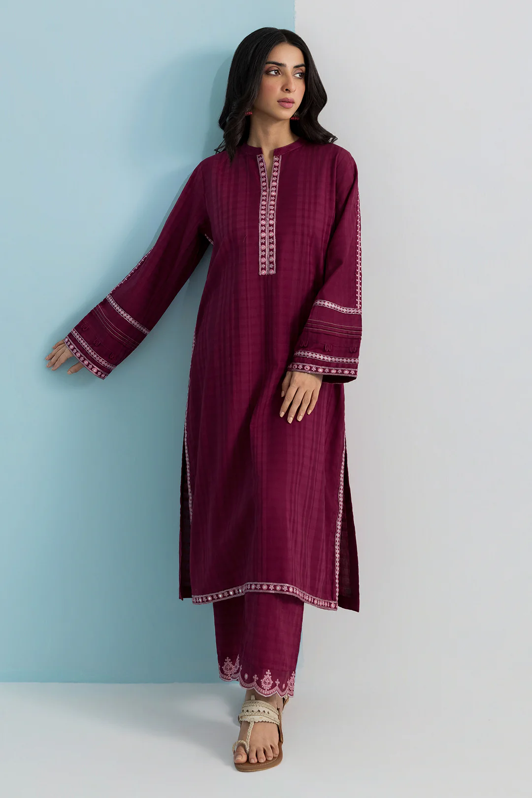 Embroidered Kurta Trouser - 2559 - Image 8