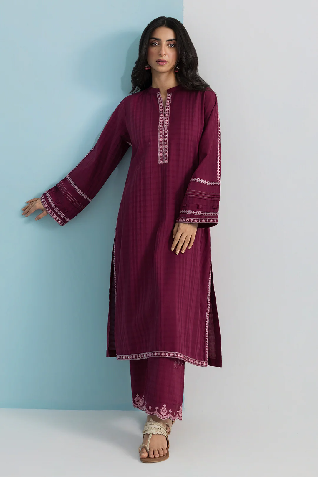 Embroidered Kurta Trouser - 2559 - Image 9