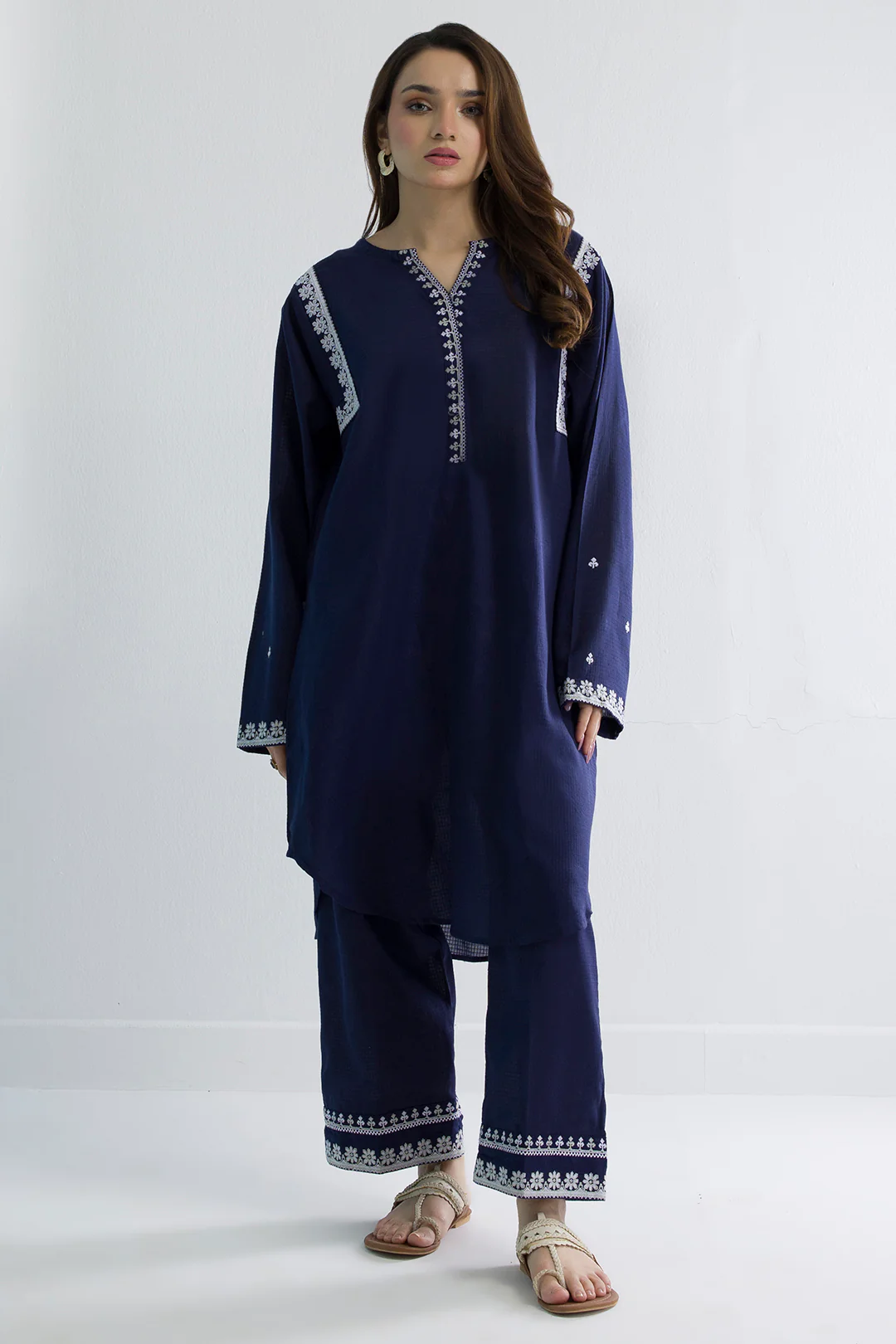 Embroidered Kurta Trouser - 2562 - Image 7